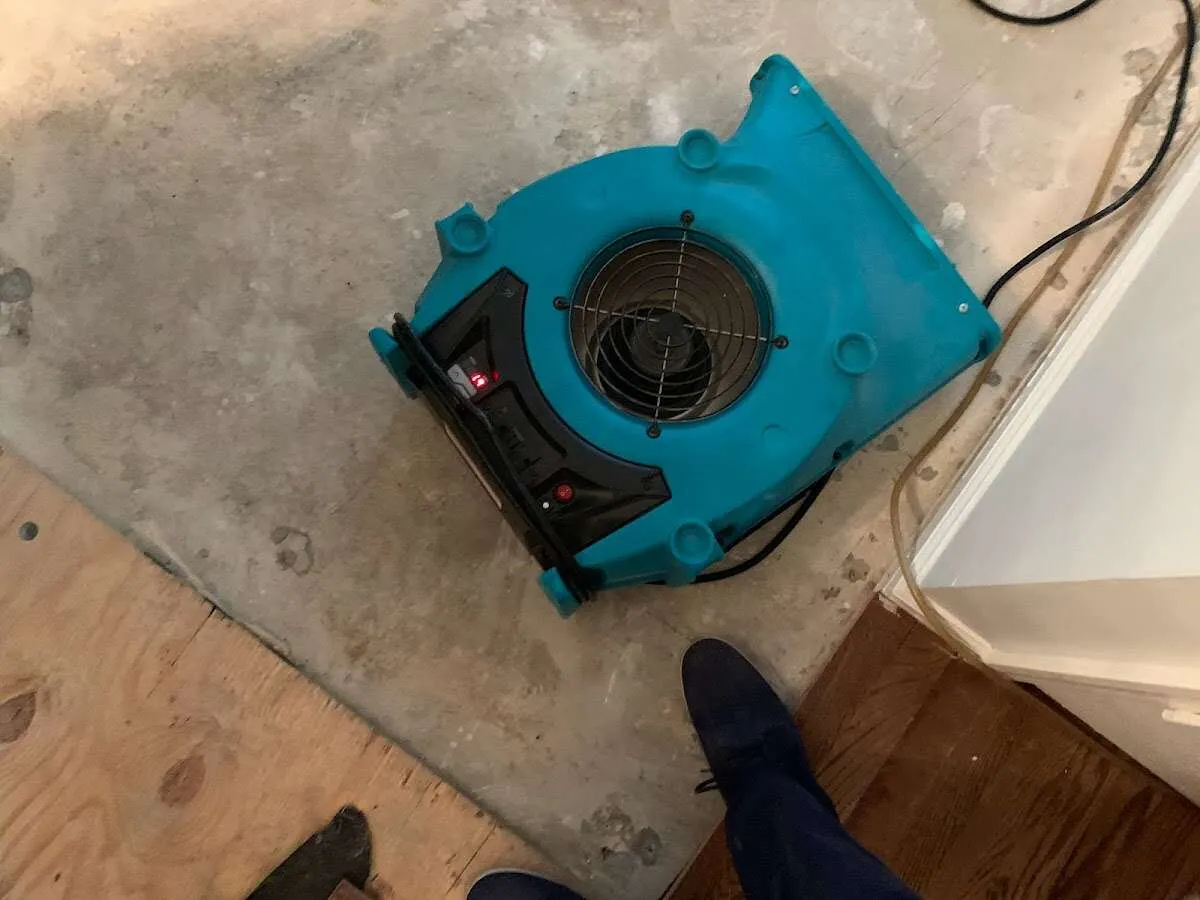 Air mover drying subfloor during Leak Detection & Repair in Prattville